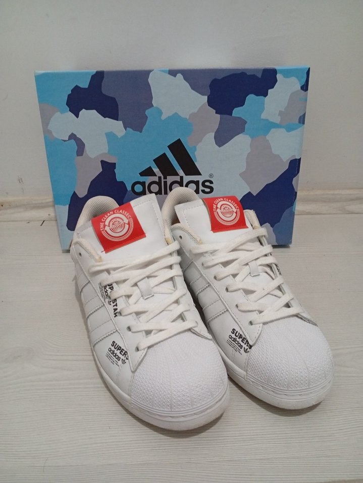 Adidas günlük Spor Ayakkabı 41.5 numara - Görsel 2