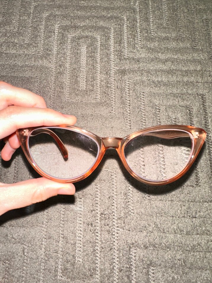 Pudra Vintage Cat Eye Kadın Gözlüğü numaralı - Görsel 3