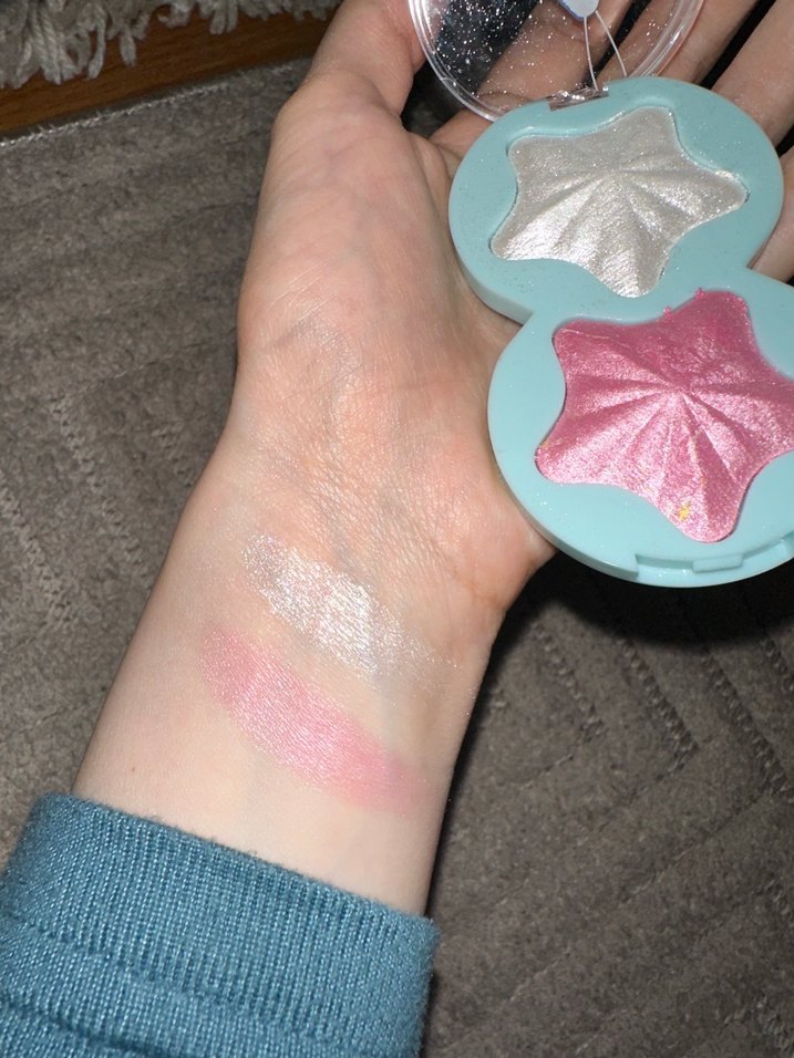 Parlak Yıldızlı Aydınlatıcı Paleti Simli - Görsel 2