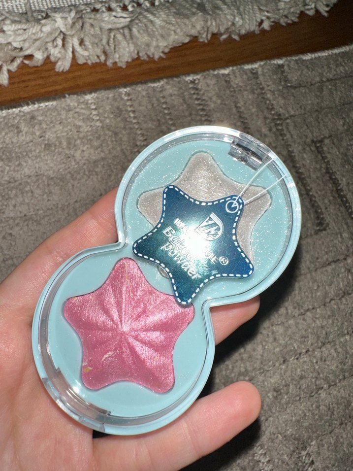 Parlak Yıldızlı Aydınlatıcı Paleti Simli - Görsel 3