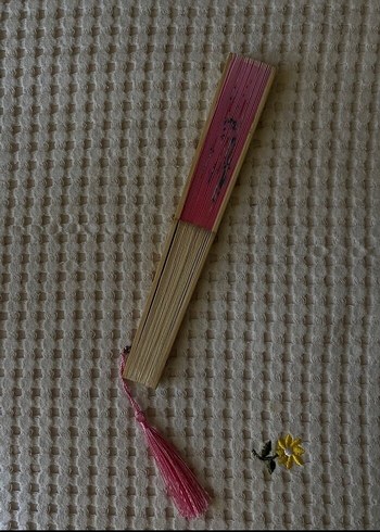 Şık Pembe Çiçek Desenli Katlanabilir Yelpaze - Görsel 3