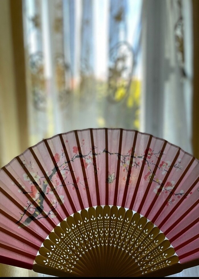 Şık Pembe Çiçek Desenli Katlanabilir Yelpaze - Görsel 2