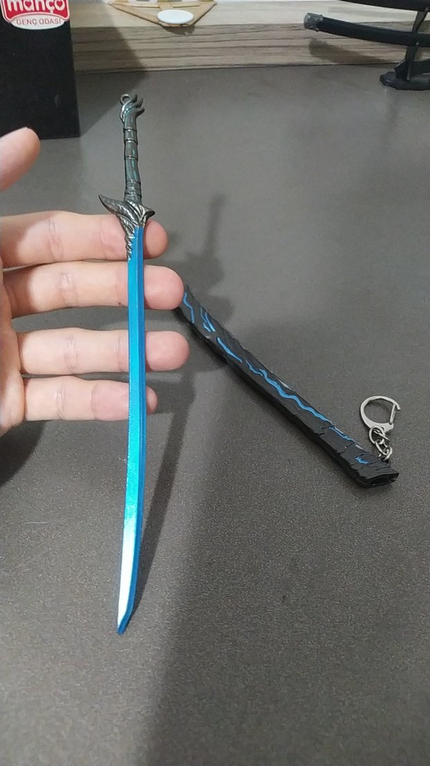 Mavi Gotik Tarz Kılıç Anahtarlık - Görsel 2