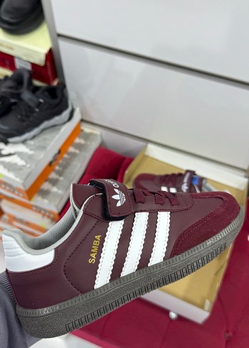 Adidas Bordo Çocuk Spor Ayakkabı - Görsel 2