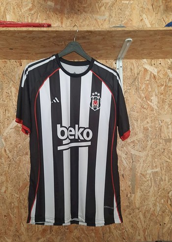 yeni sezon beşiktaş forması