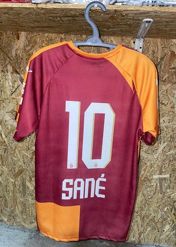 Puma yeni seson galatasaray forması