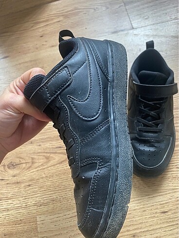 Nike nike court