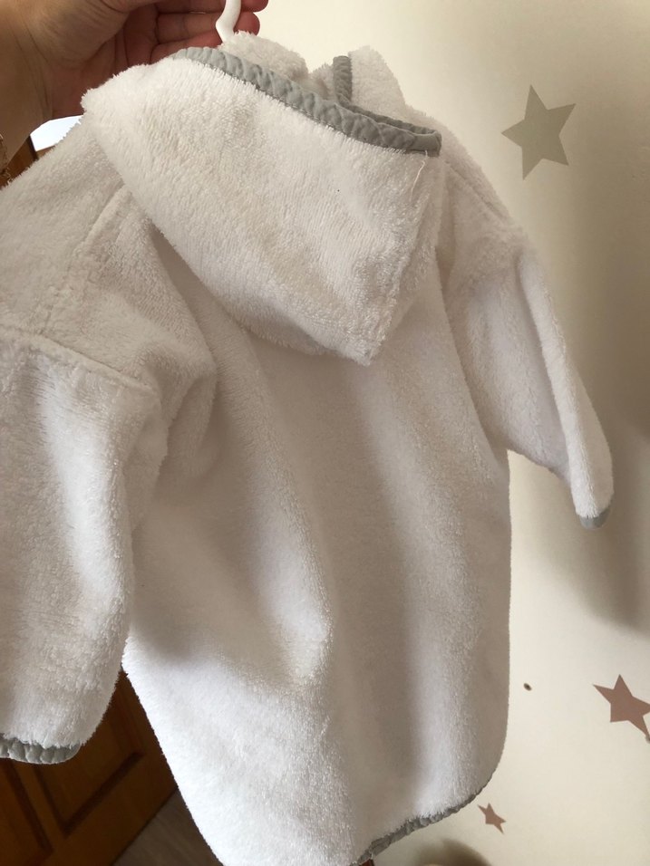 Beyaz Erkek Çocuk Bornoz Ayıcık Desenli - Görsel 4