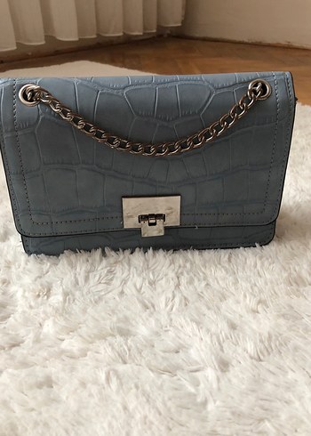 Zincir Detaylı Mavi Deri Kadın Çanta - Görsel 2