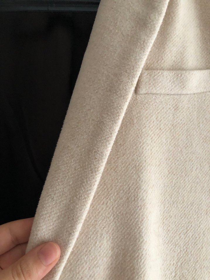 Düğmeli Bej Kaban - Görsel 5