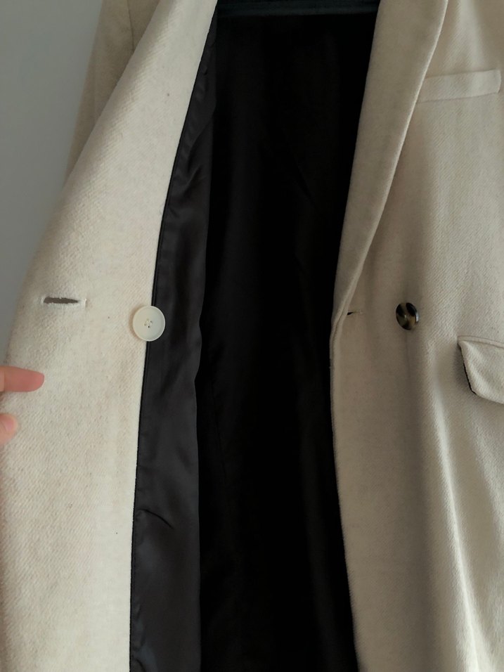 Düğmeli Bej Kaban - Görsel 4