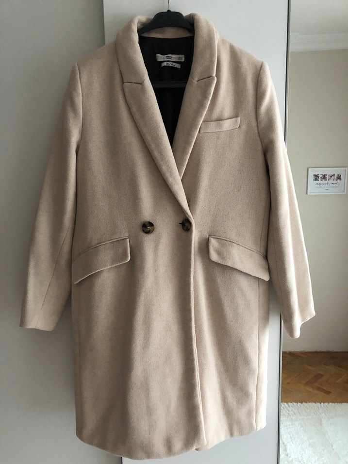 Düğmeli Bej Kaban - Görsel 2