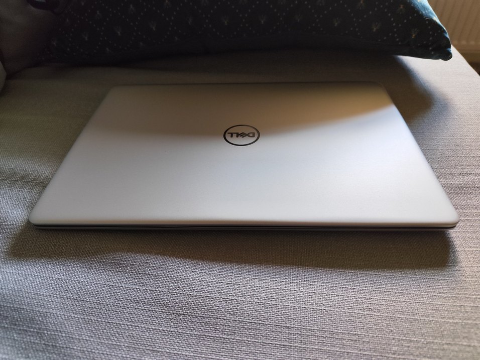 Dell Laptop - Görsel 3