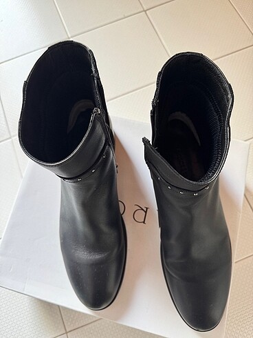 Yargıcı kadın çizme bot 41 numara 2 kez mülakata giderken giydim - Görsel 7