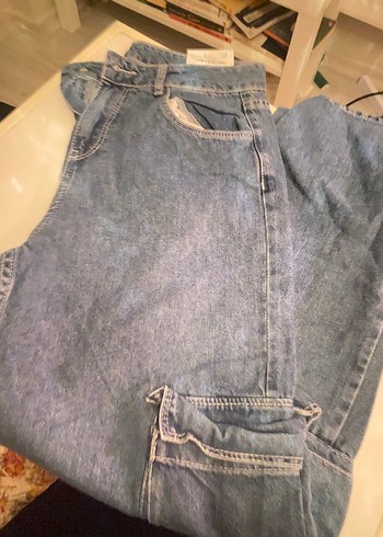 Kadın Mavi Denim Bol Kesim Midi Jean