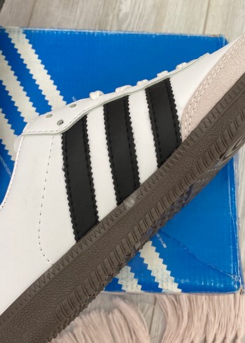 Adidas Beyaz Kadın Spor Ayakkabı - Görsel 4