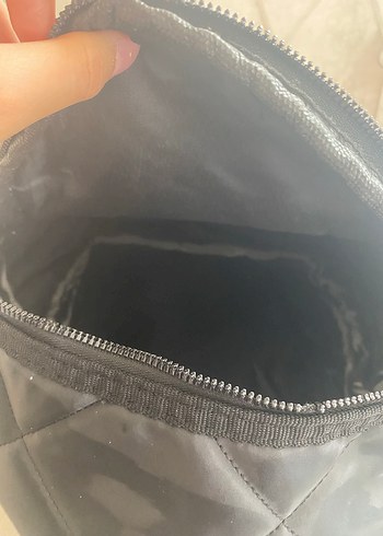 Siyah Kapitone Kadın Sırt Çantası - Görsel 3