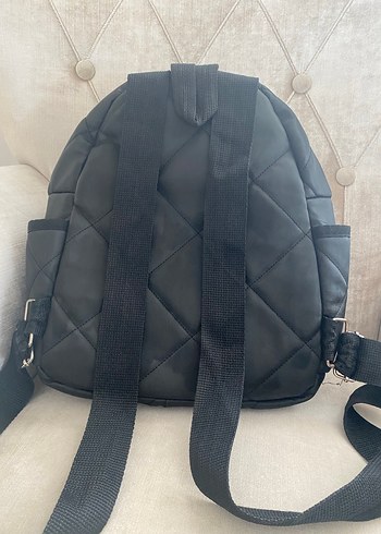 Siyah Kapitone Kadın Sırt Çantası - Görsel 2