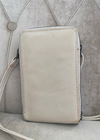 Kadın Beyaz Deri Fermuarlı Çapraz Çanta - Görsel 3