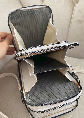 Kadın Beyaz Deri Fermuarlı Çapraz Çanta - Görsel 4