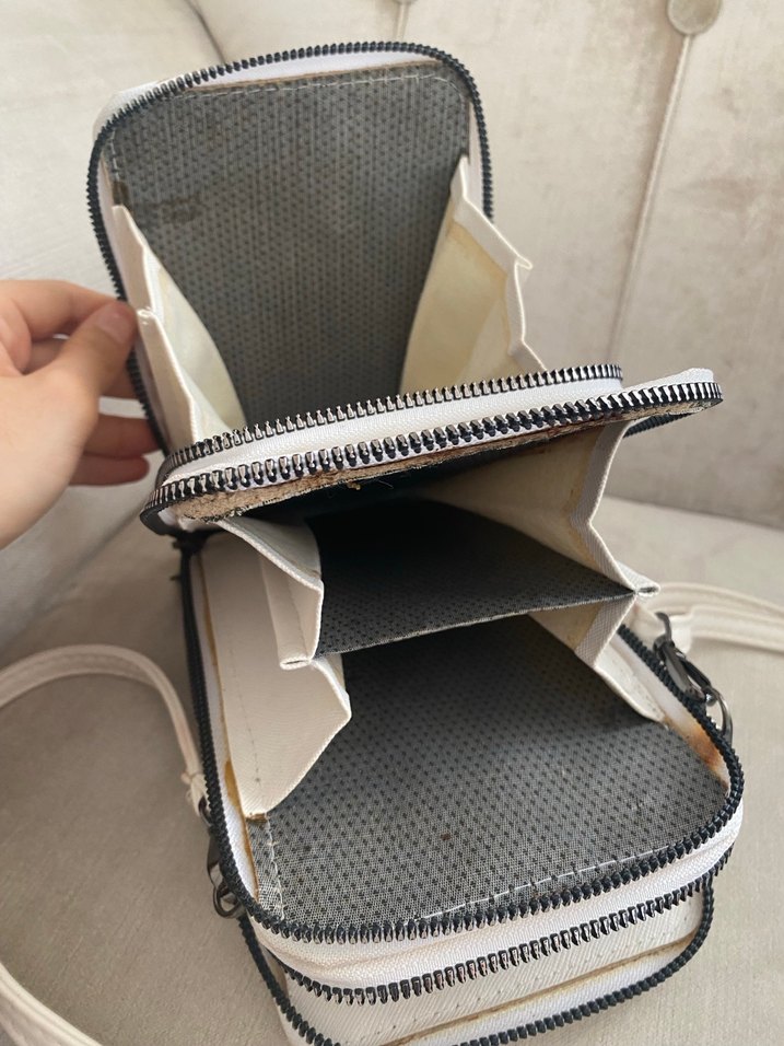 Kadın Beyaz Deri Fermuarlı Çapraz Çanta - Görsel 4