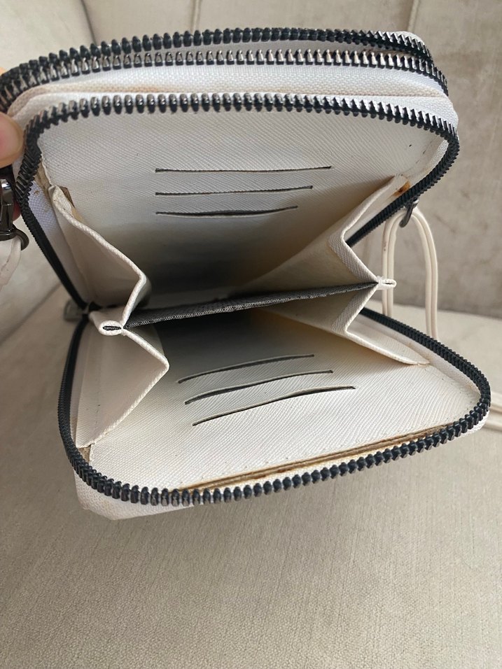 Kadın Beyaz Deri Fermuarlı Çapraz Çanta - Görsel 5