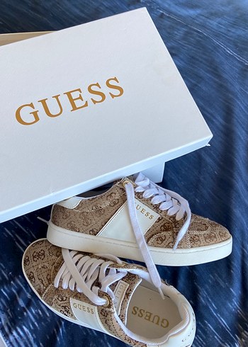Guess Kadın Spor Ayakkabı