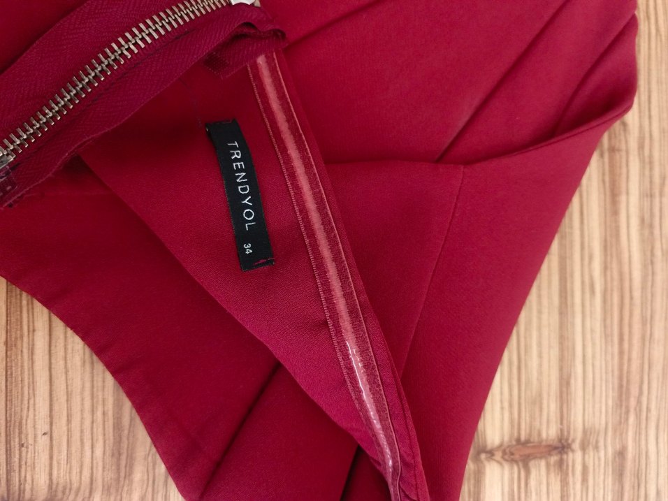 Kırmızı Drapeli Straplez Mini Büstiyer - Görsel 4