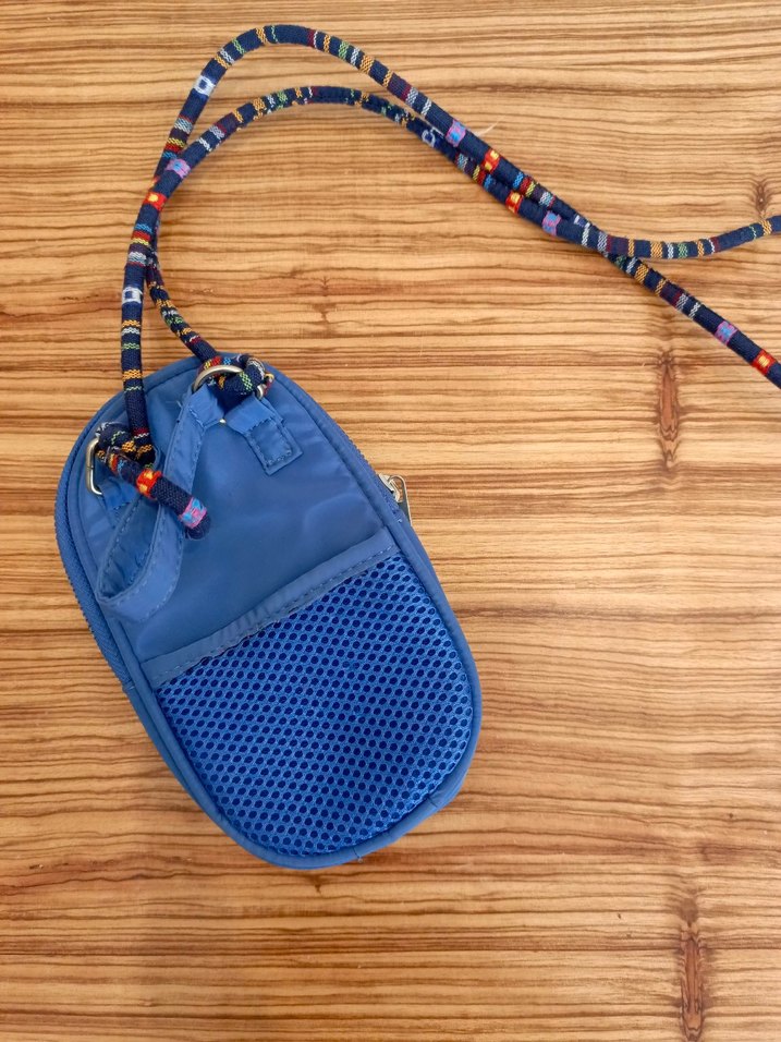 Mavi Elastik Askılı Kadın Çapraz Çanta - Görsel 2