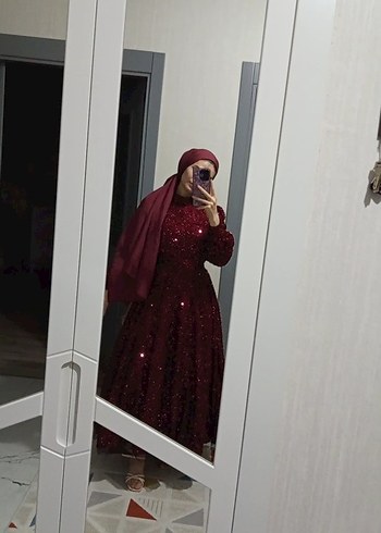 Abiye Bordo Uzun Kollu Parlak Tesettür Abiye