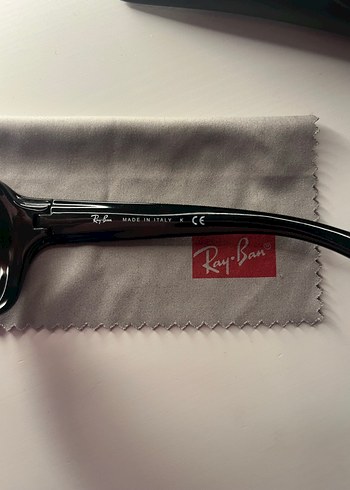 Ray-Ban Siyah Kadın Güneş Gözlüğü - Görsel 4