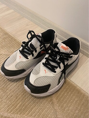Puma spor ayakkabı
