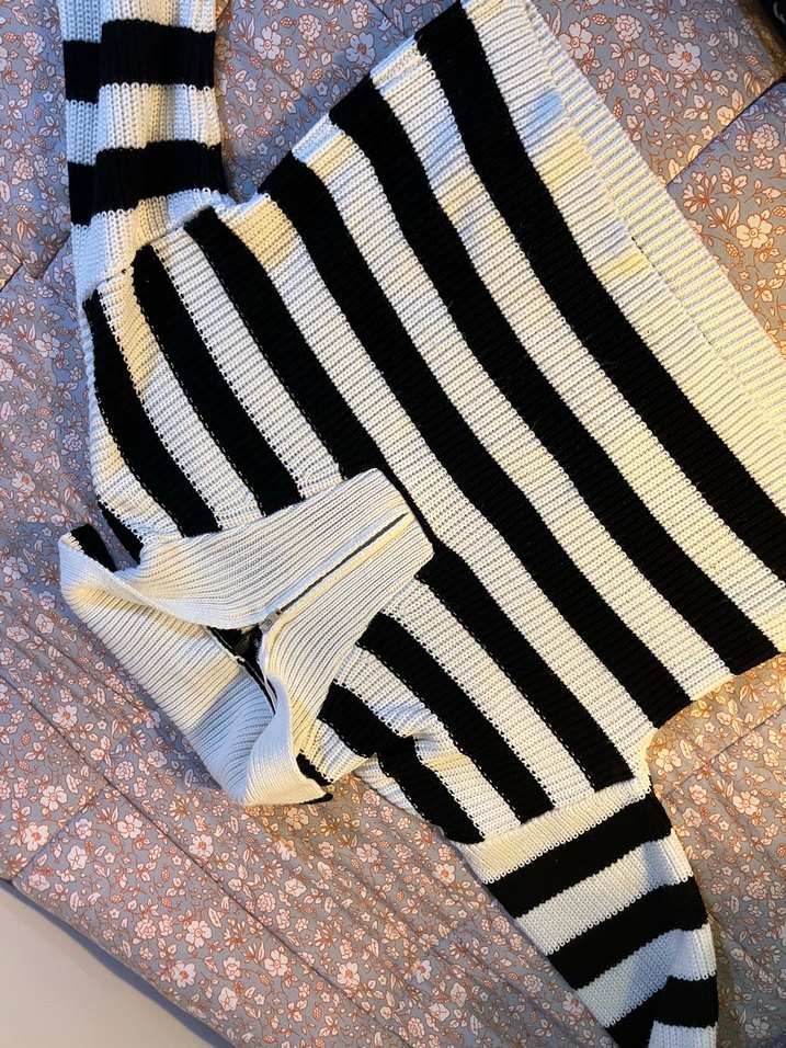 Zebra Desenli Kısa Fitilli Kadın Kazak - Görsel 4