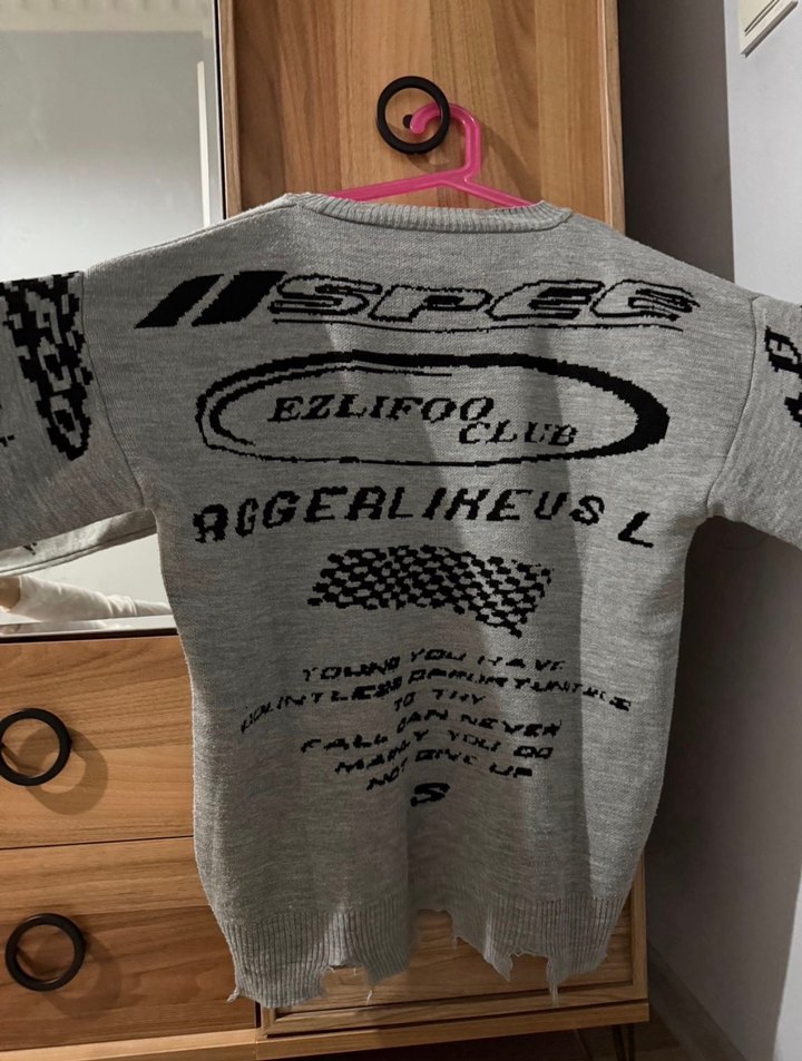 Gri Baskılı Salaş Kadın Triko Kazak - Görsel 2