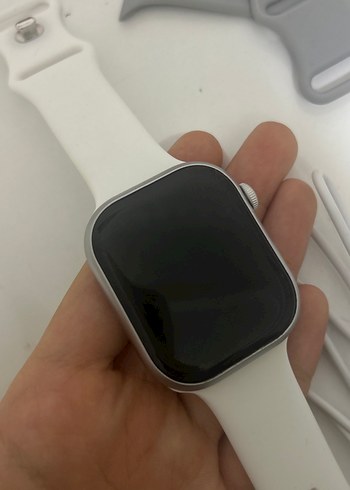 Beyaz Akıllı Saat ve Gri Kayış - Görsel 2