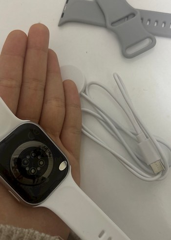 Beyaz Akıllı Saat ve Gri Kayış - Görsel 3