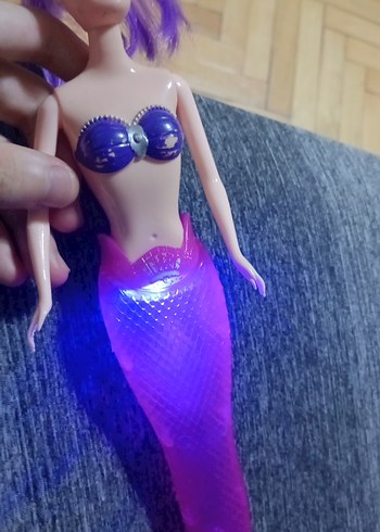  Beden ışıklı Denizkızı bebek