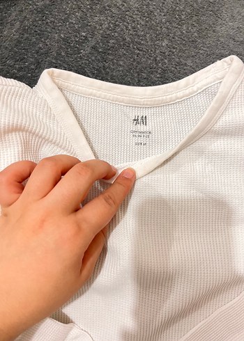 H&M Beyaz Uzun Kollu Pamuklu Kadın Tişört