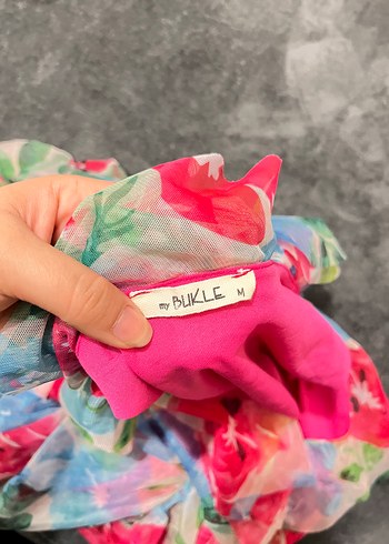 m Beden V Yaka Transparan Tie-Dye Midi Elbise