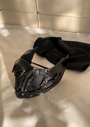 Siyah Kask - Tokalı - Görsel 4