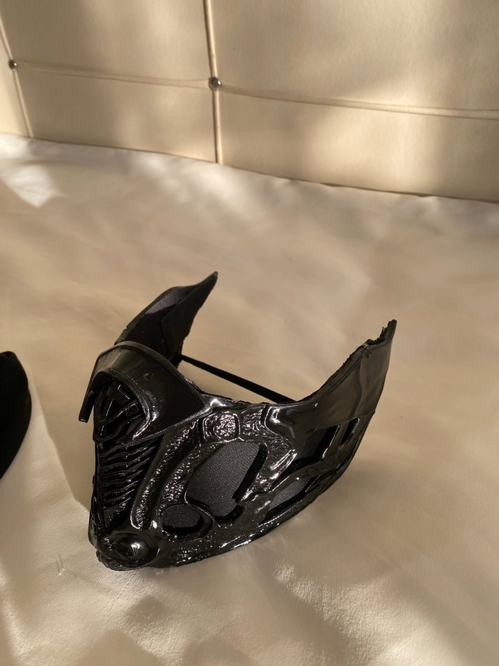 Siyah Kask - Tokalı - Görsel 3