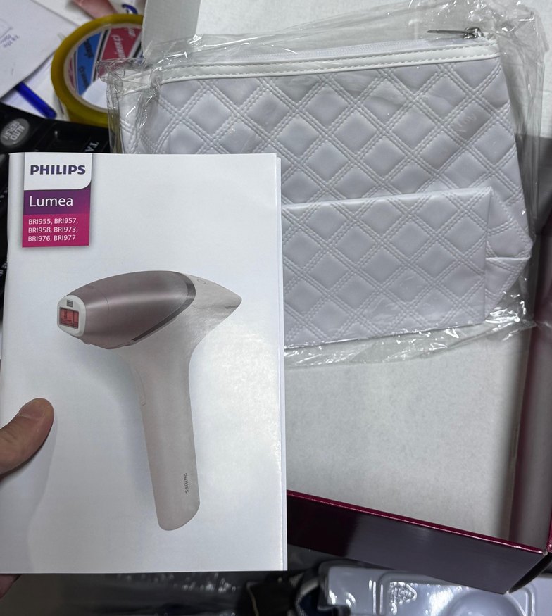 Philips Lumea IPL 9900 Lazer Epilasyon Cihazı - Görsel 4