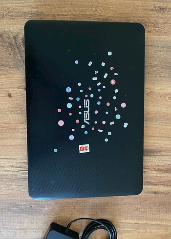 Siyah Asus Laptop - Görsel 3