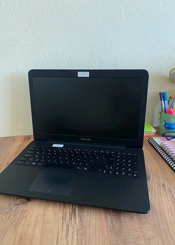 Siyah Asus Laptop - Görsel 2