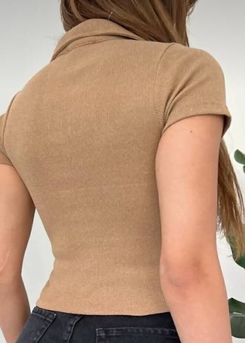 m Beden Bej V Yaka Kız Polo Crop