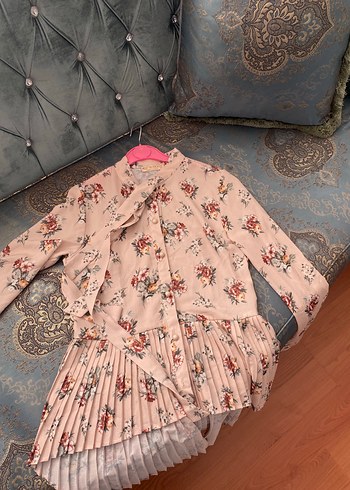 38 Beden ten rengi Renk Pembe V Yaka Piliseli Bohem Bluz