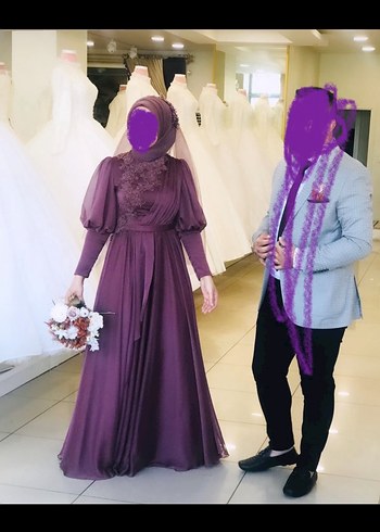 Uzun Mor Drapeli Çiçekli Tesettür Nişan Elbisesi