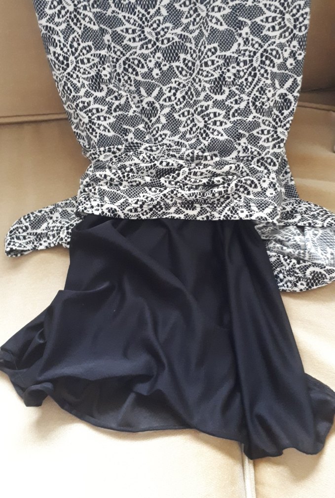 Siyah Krem Midi Elbise - Görsel 4