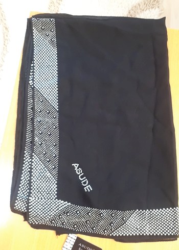 Siyah Drapeli Kadın Atkı ASUDE - Görsel 3