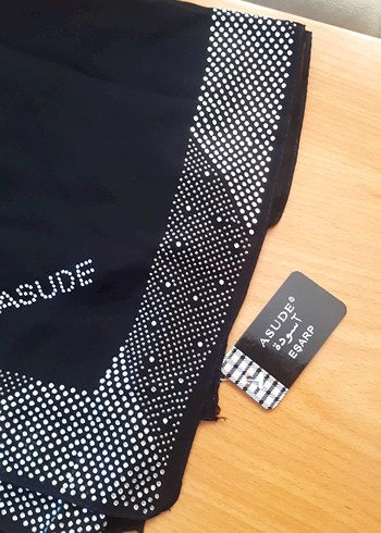 Siyah Drapeli Kadın Atkı ASUDE - Görsel 2